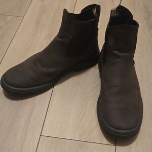 UGG Men's Biltmore Chelsea boots in stout (brown) Sz 10